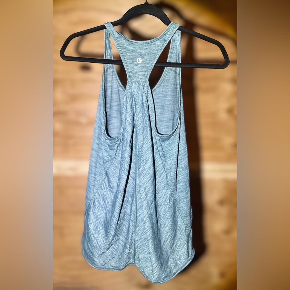 Lululemon - Active Tank Top